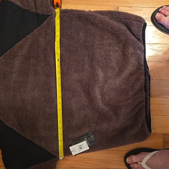 NWT Men’s Volcom "RUNTIME ERROR" made w/Faux Fur. Doe Brown and Black Colors. - Picture 15 of 15